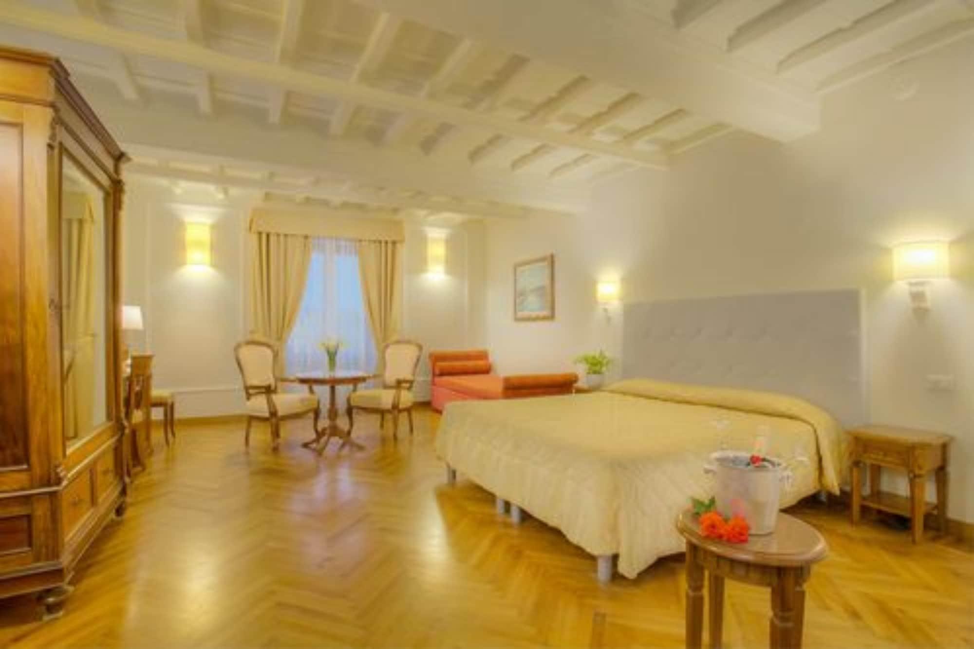 Bretagna Heritage - Alfieri Collezione 4* Florencia
